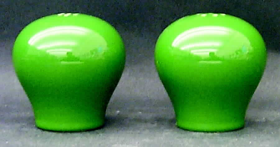 Wheat (Americana) Salt & Pepper Set by Homer Laughlin -1