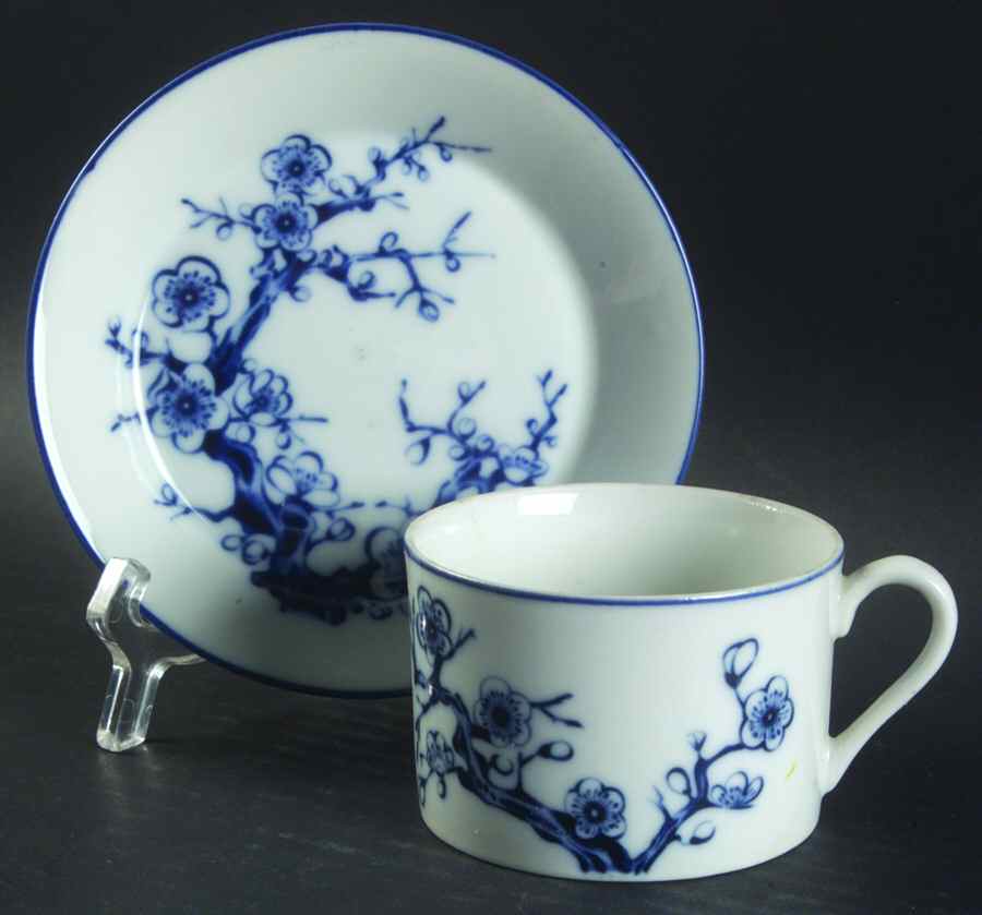 Blue Vases Flat Cup & Saucer Set by Haldon-1