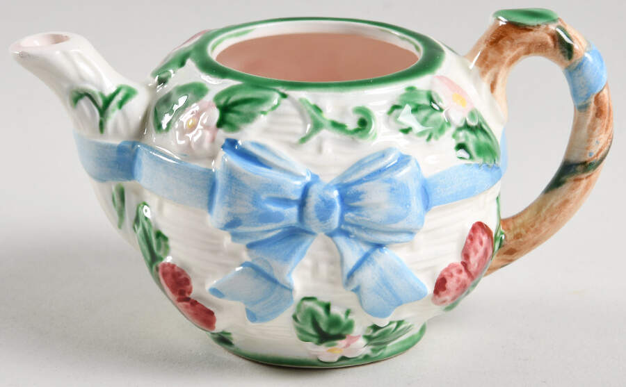 Ribbon & Bow Child's Teapot No Lid by Haldon-1