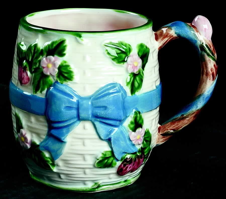Ribbon & Bow Mug by Haldon-1