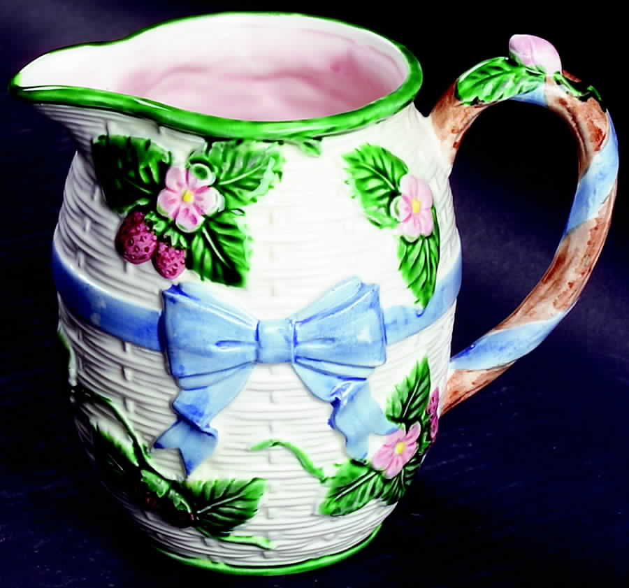 Ribbon & Bow 32 Oz Pitcher by Haldon-1