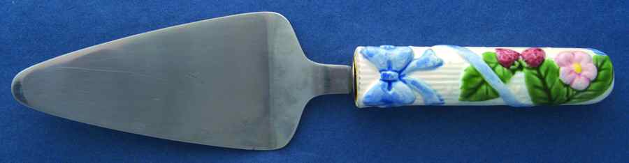 Ribbon & Bow Pie & Cake Server with Stainless Blade by Haldon-1