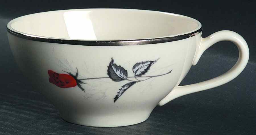Rose Flat Cup by Holiday-1
