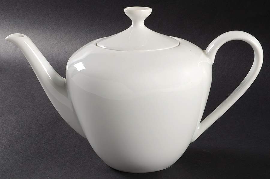 White Teapot & Lid by Holiday-1