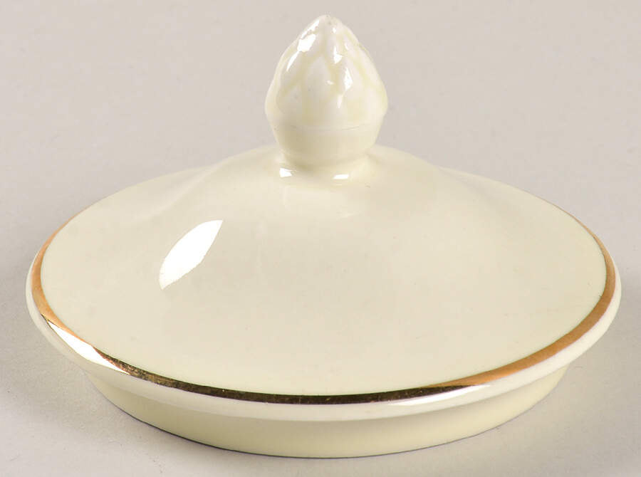 Autumn Leaf Lid for Ruffled D (40s) Sugar Bowl by Hall-1