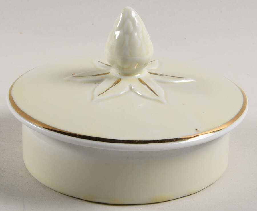 Autumn Leaf Lid for 9 Cup Rayed Coffee Pot by Hall-1