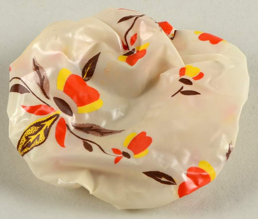 Autumn Leaf Medium Plastic Bowl Cover by Hall-1