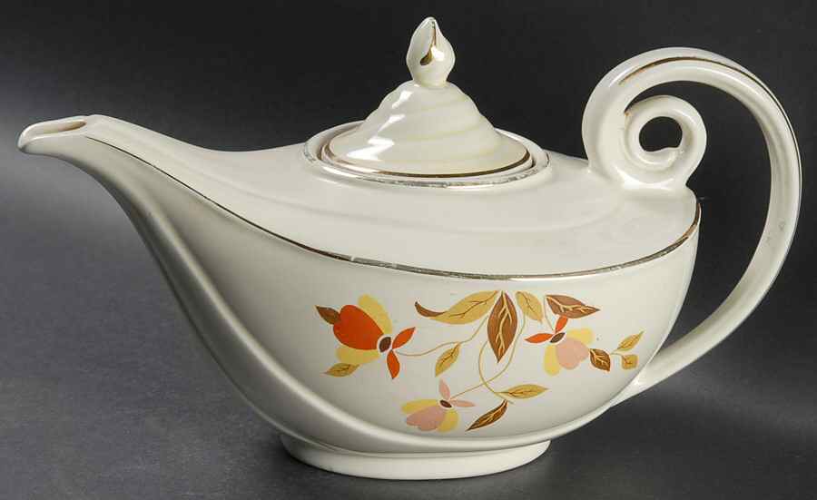 Autumn Leaf Aladdin Teapot & Lid by Hall-1