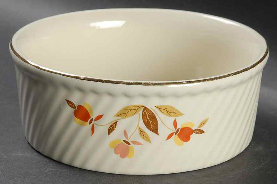 Autumn Leaf 6" Round 2 Pint French Baker by Hall-1
