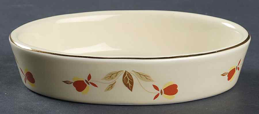 Autumn Leaf 8 Oz Oval Fort Pit Baker by Hall-1