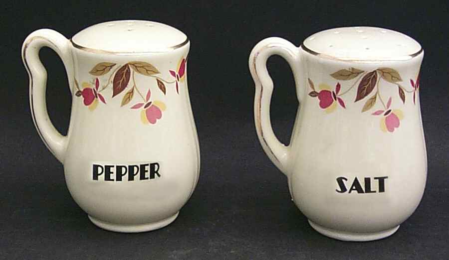 Autumn Leaf Left Hand Handled Range Salt & Pepper Shaker Set by Hall-1