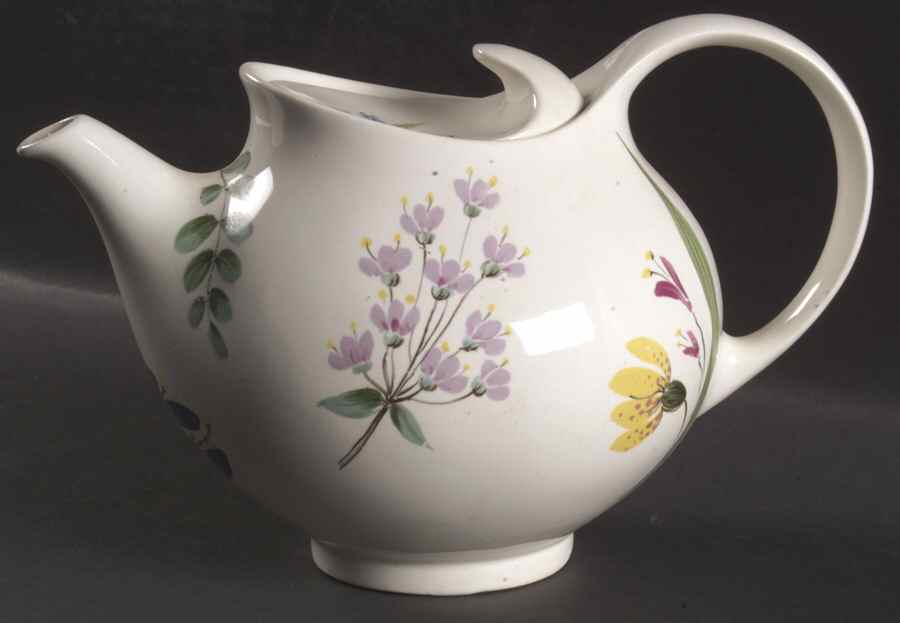 Bouquet Teapot & Lid by Hall-1
