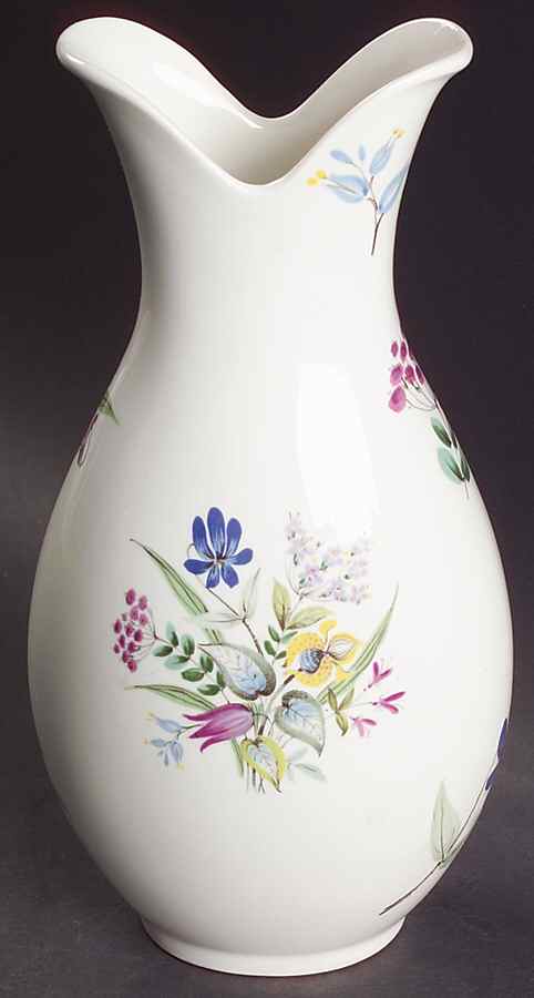 Bouquet 7" Vase by Hall-1