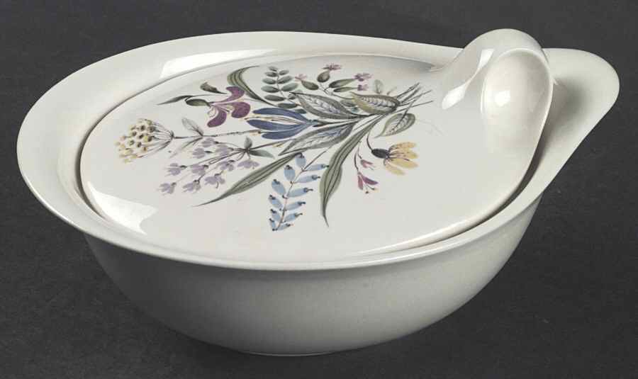 Bouquet Handled Marmite & Lid by Hall-1