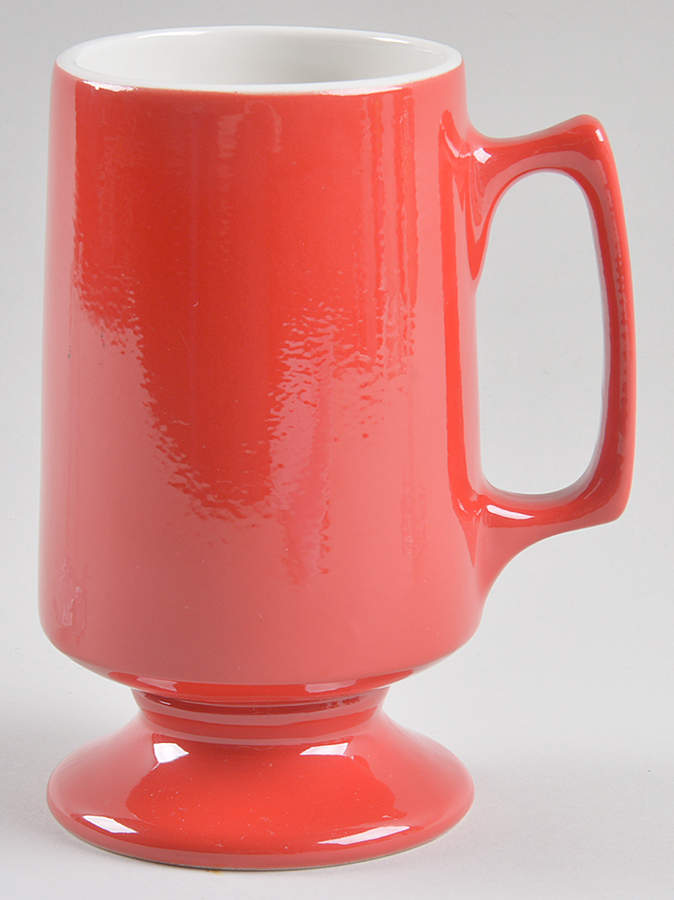 Chinese Red Pedestal Mug by Hall-1
