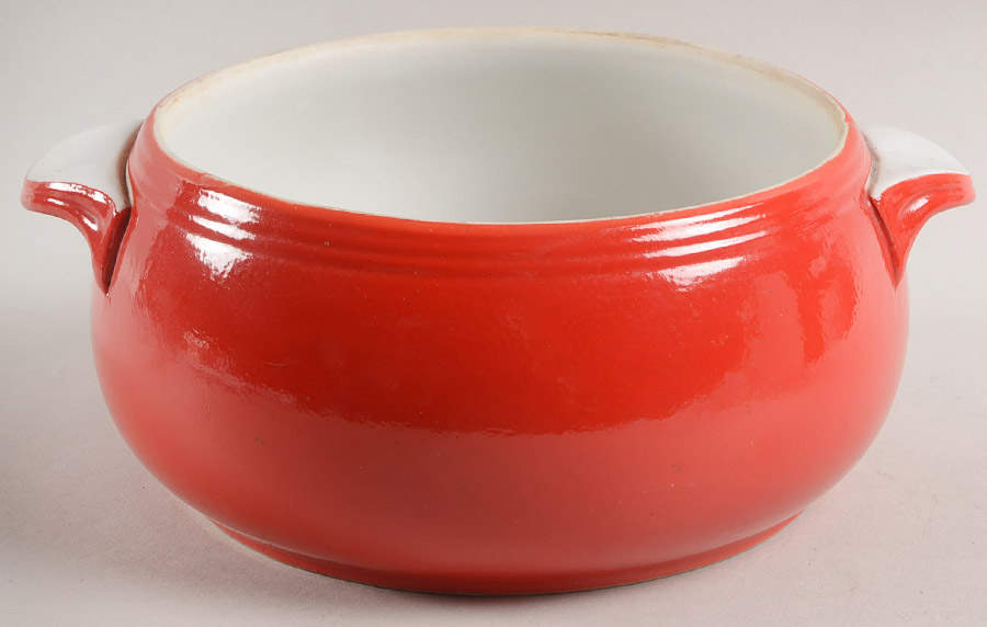 Chinese Red 2 Qt Thick Rim Rnd Casserole No Lid by Hall-1