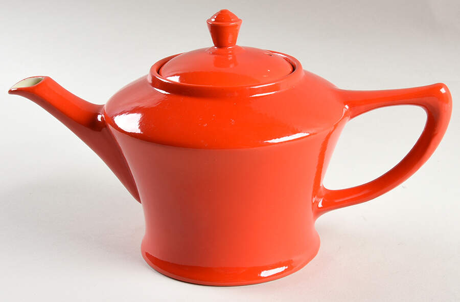 Chinese Red Cleveland Teapot & Lid by Hall-1