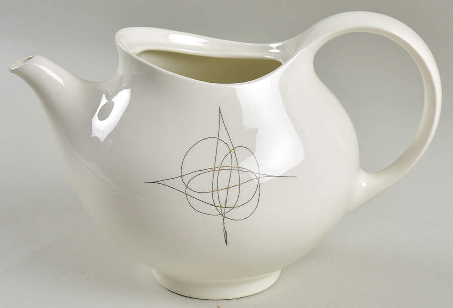 Fantasy (Eva Zeisel) Teapot No Lid by Hall-1