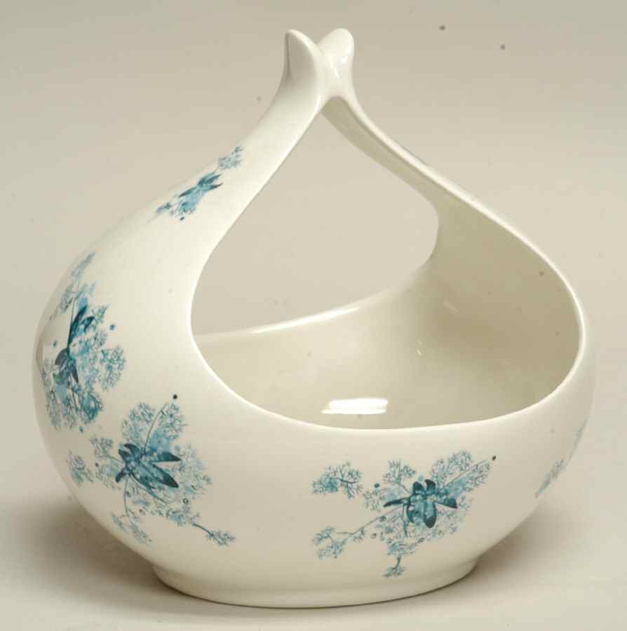 Frost Flowers Gravy Boat by Hall-1