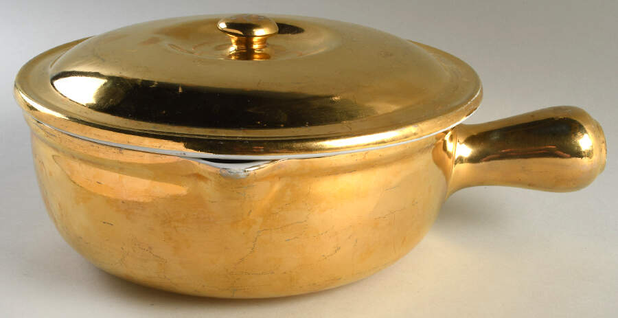 Golden Glo 3 Qt French Covered Casserole by Hall-1