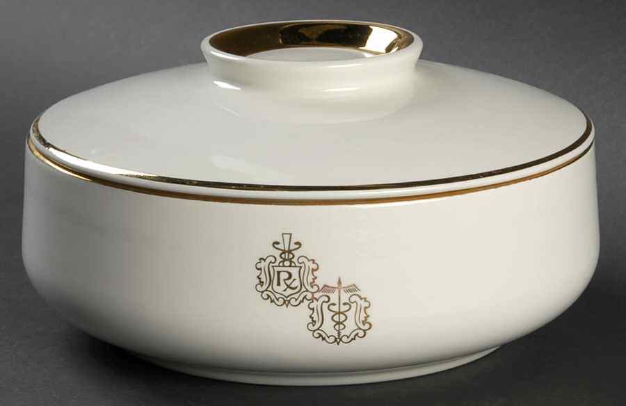 Rx Decoration 1.75 Qt Round Covered Casserole by Hall-1