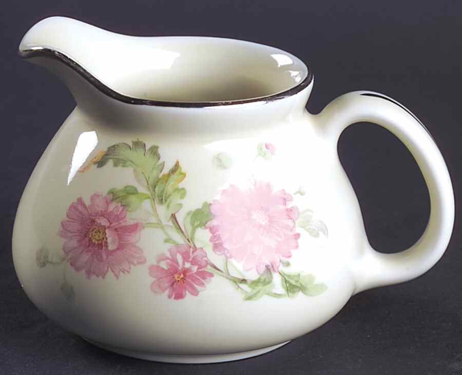 Mums Creamer by Hall-1