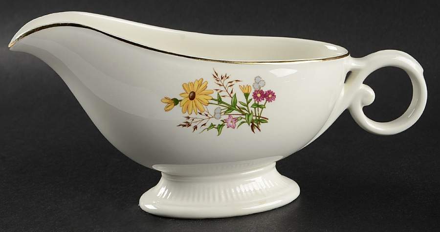 Richmond Brown Eyed Susan Gravy Boat by Hall-1