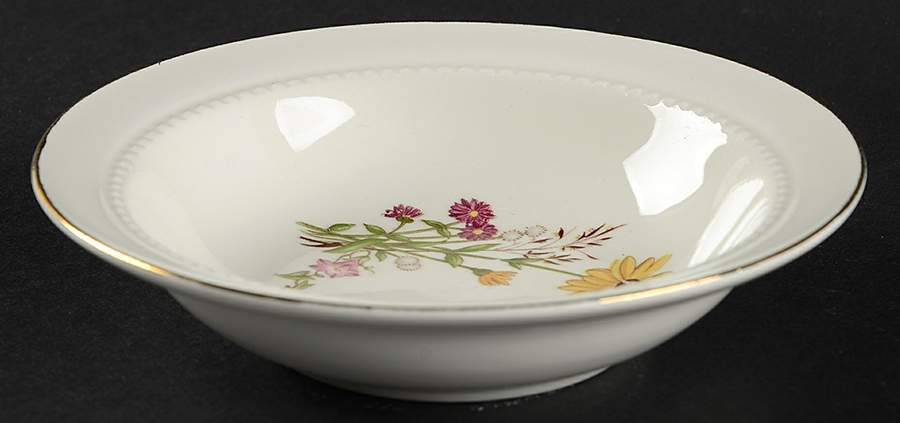 Richmond Brown Eyed Susan Rim Fruit/Dessert (Sauce) Bowl by Hall-1