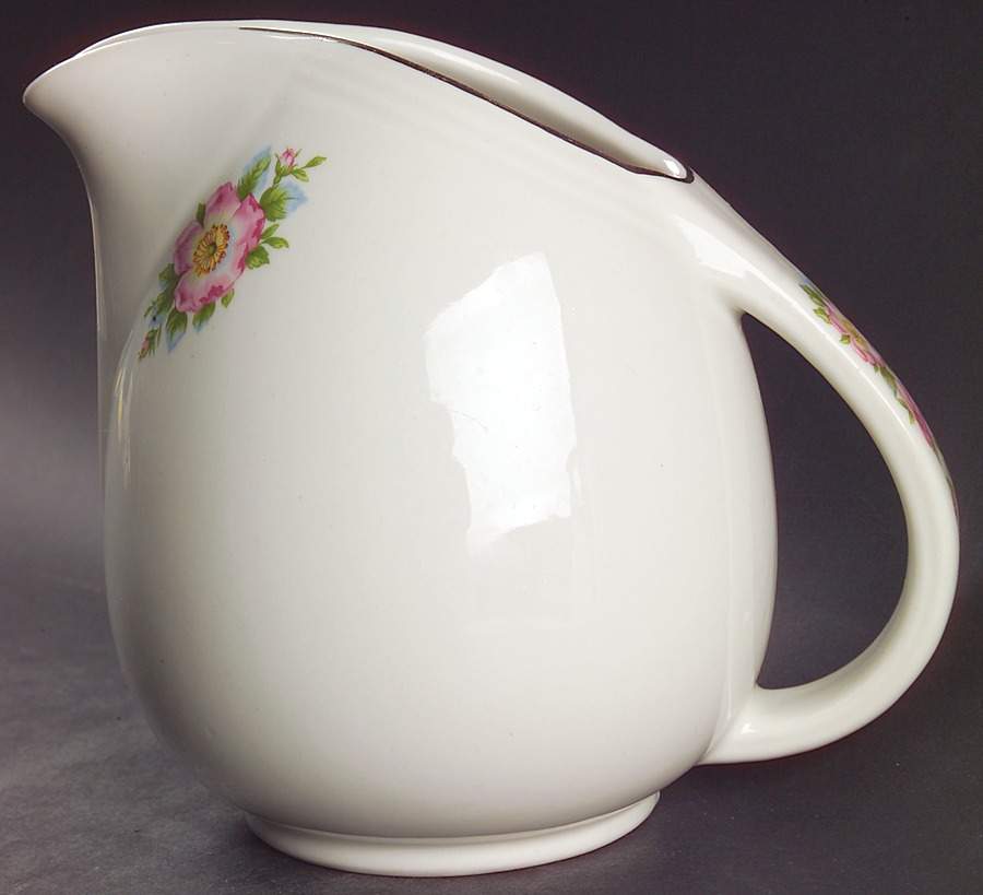Rose White 32 Oz Medium Sani-Grid Jug by Hall-1