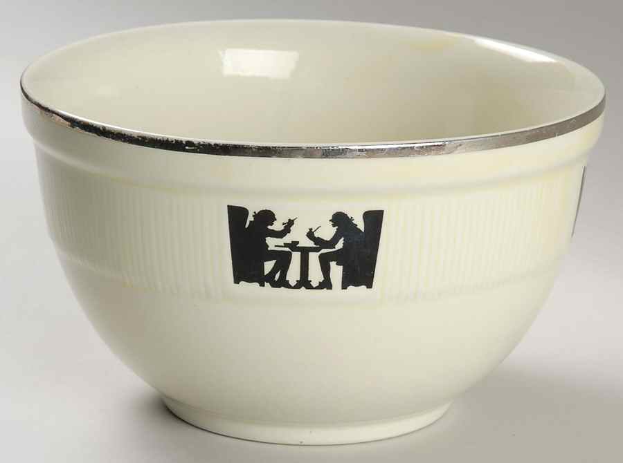 Silhouette 7" Medallion Bowl by Hall-1