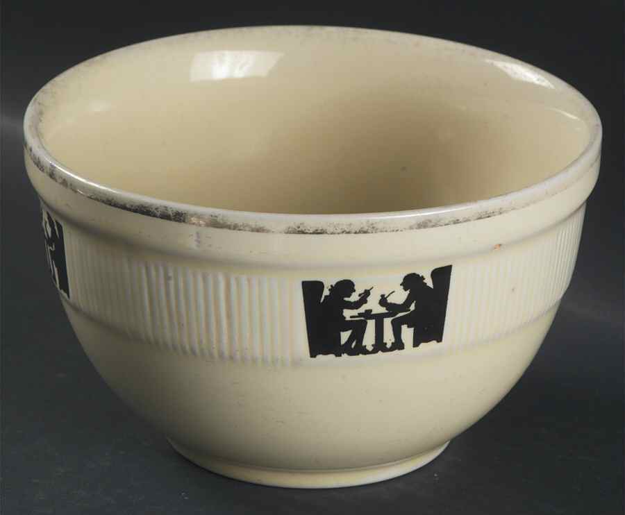 Silhouette 6" Medallion Bowl by Hall-1