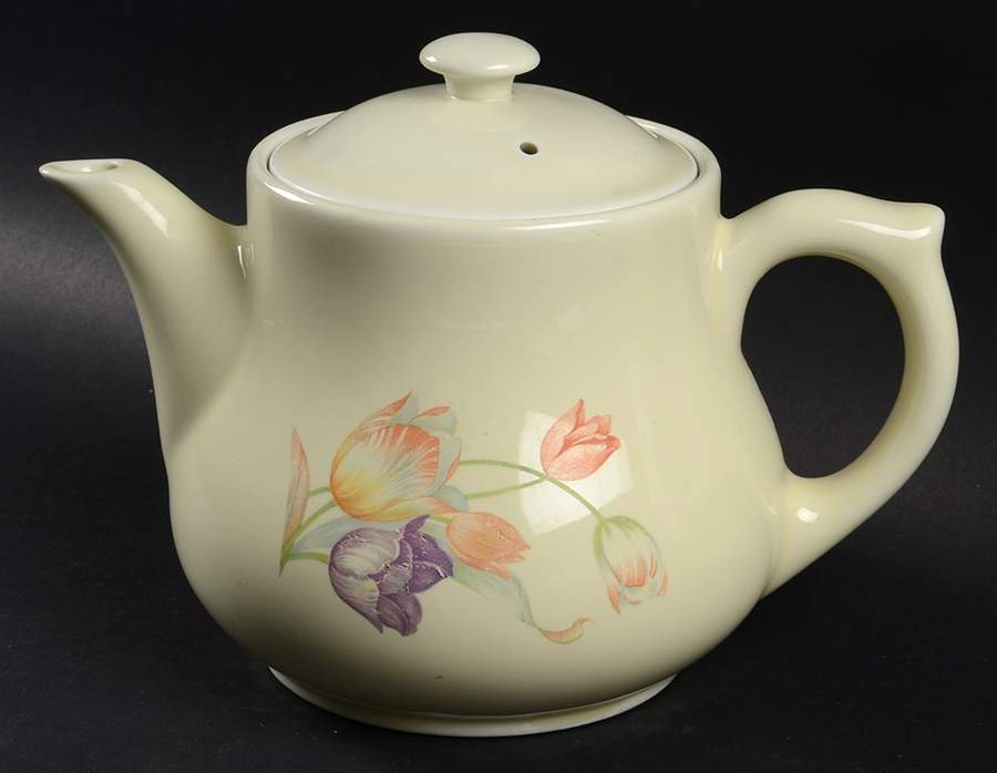 Tulip Ceramic Drip for Kadota Coffee Pot by Hall-1
