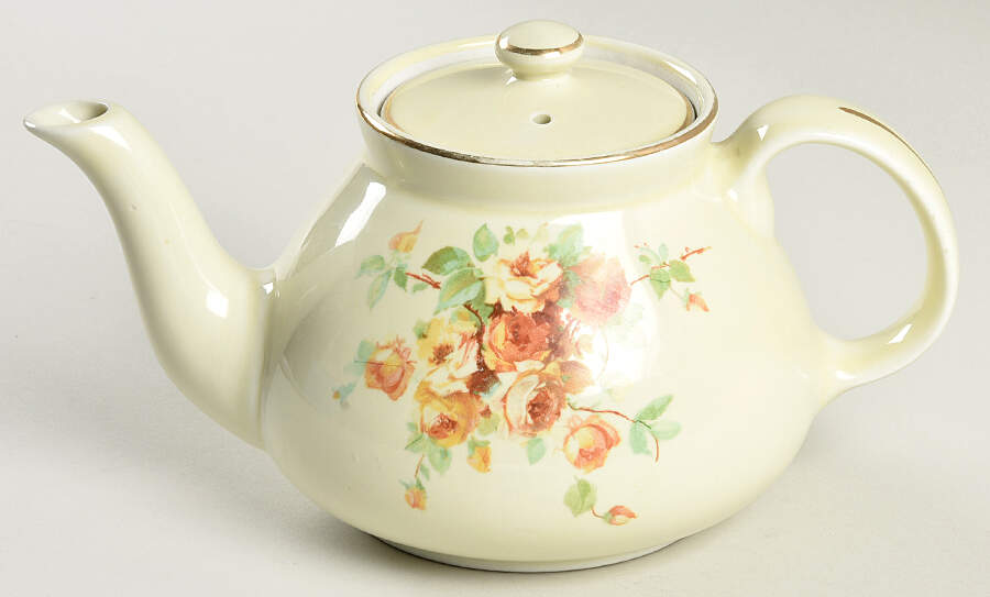 Yellow Rose 10-12 Cup New York Teapot & Lid by Hall-1