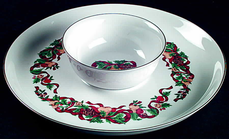 Holiday Ribbon (2 Piece) Chip & Dip Set by Home Accents-1