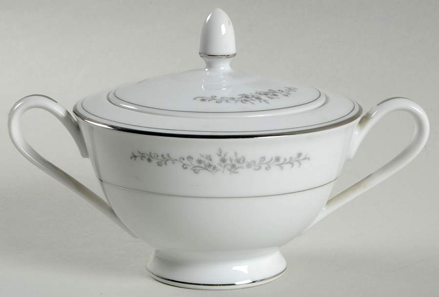 Ardmore Sugar Bowl & Lid by Hampton (Japan)-1