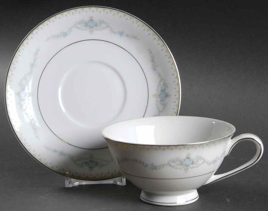Glendale Footed Cup & Saucer Set by Hampton (Japan)-1
