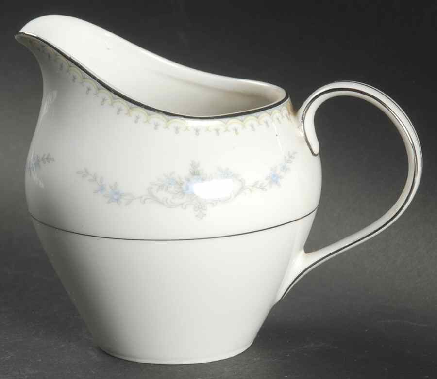 Glendale Creamer by Hampton (Japan)-1