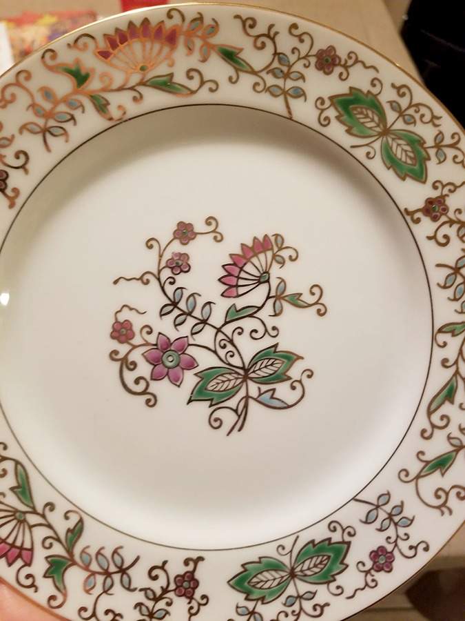 Imperial Dinner Plate by Hampton (Japan)-1