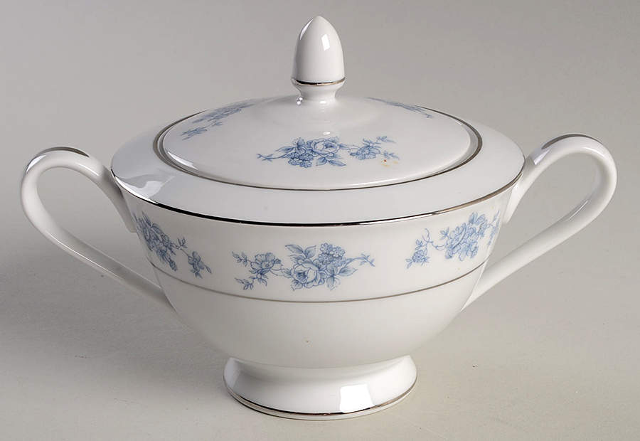 Sheffield Blue Sugar Bowl & Lid by Hampton (Japan)-1