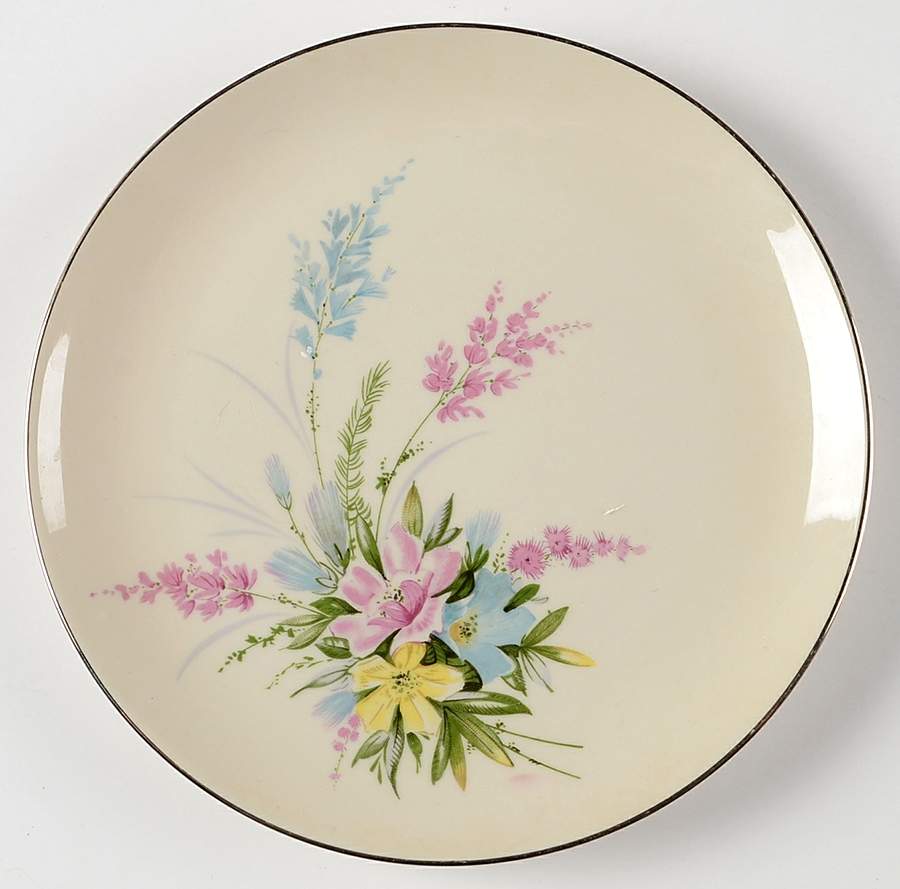 Bouquet Salad Plate by Hom Ec China-1