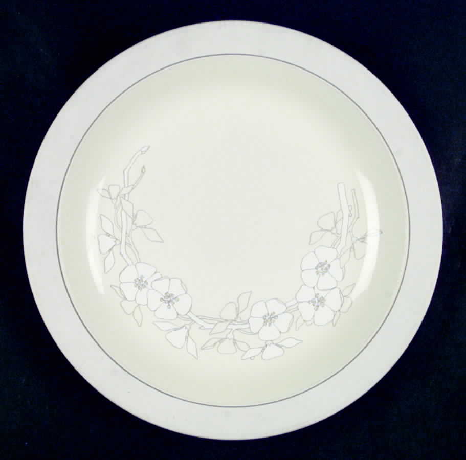 Bouquet Dinner Plate by Hornsea-1