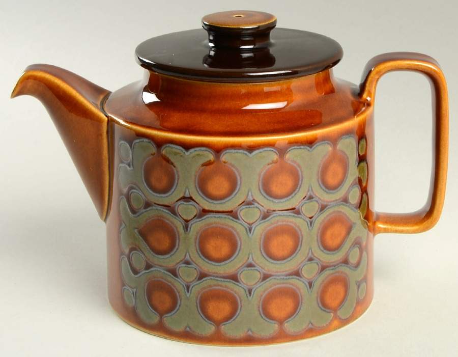 Bronte Teapot & Lid by Hornsea-1