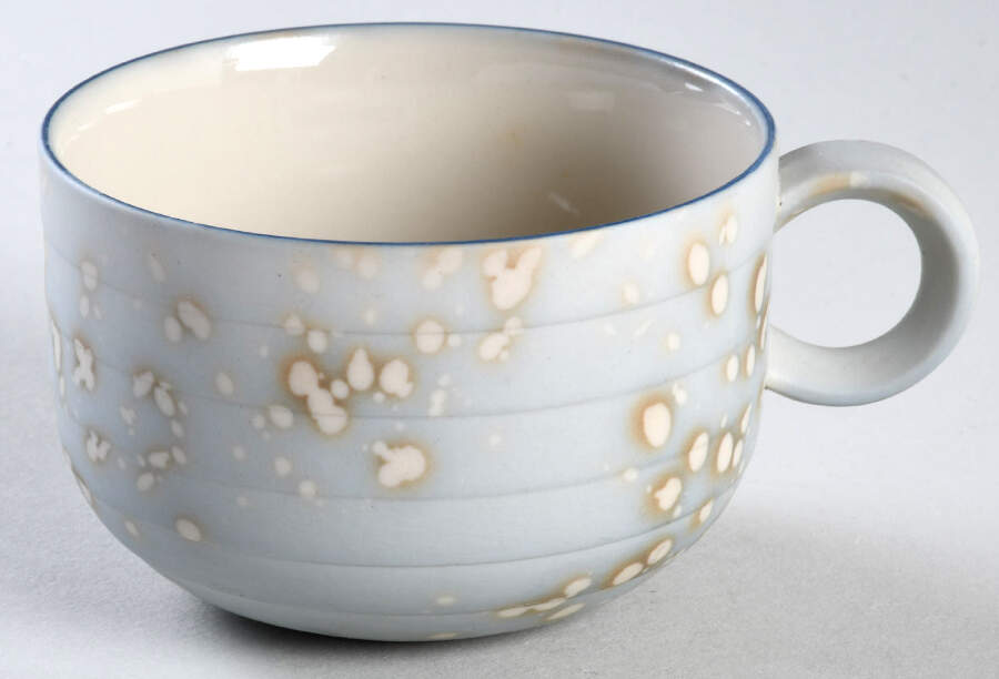 Cirrus Flat Cup by Hornsea-1
