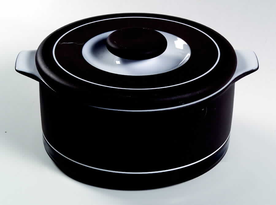 Contrast Round Covered Vegetable by Hornsea-1