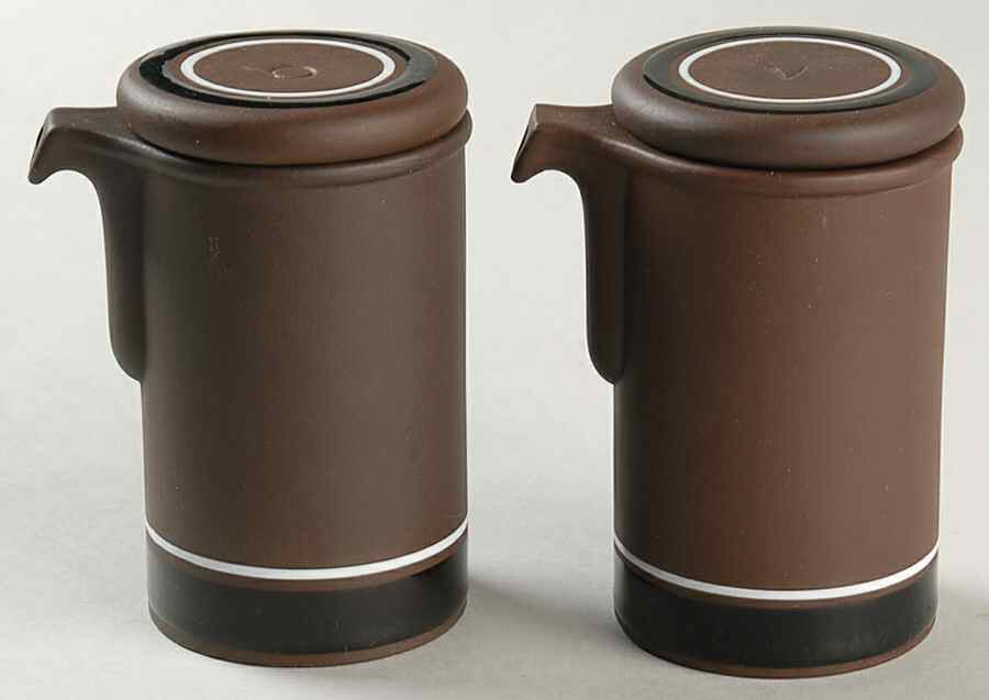 Contrast Vinegar and Oil Set with Stoppers by Hornsea-1