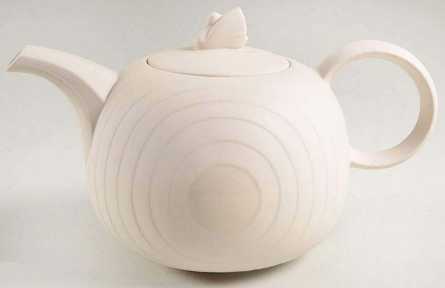 Concept Teapot & Lid by Hornsea-1