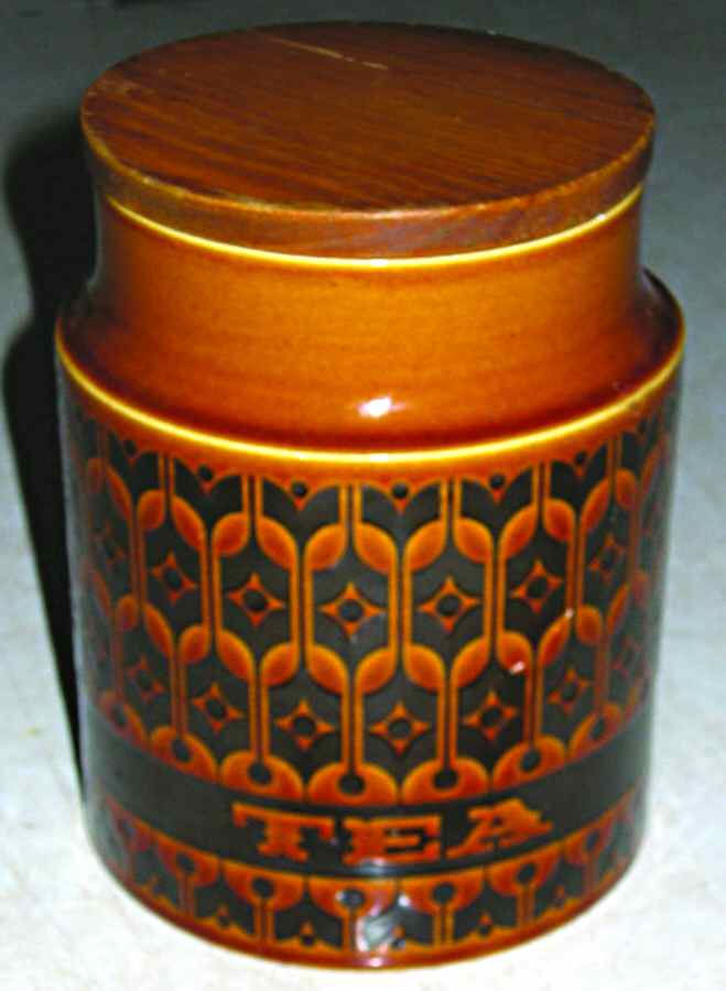 Heirloom Brown Small Canister & Wood Lid by Hornsea-1