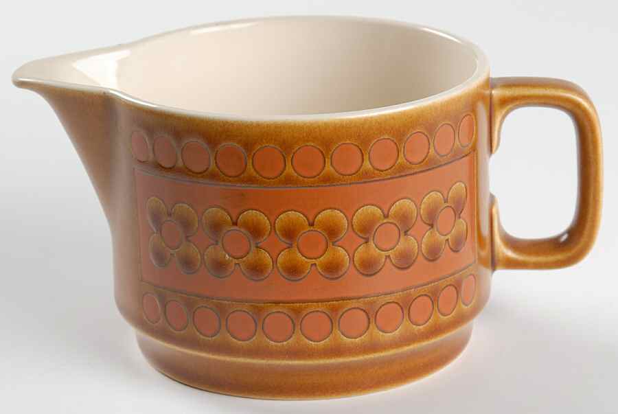 Saffron Gravy Boat by Hornsea-1