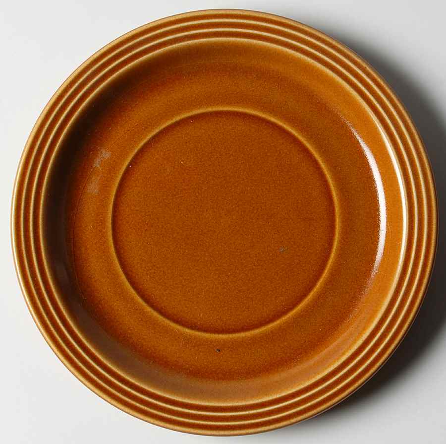 Saffron Underplate for Gravy Boat by Hornsea-1