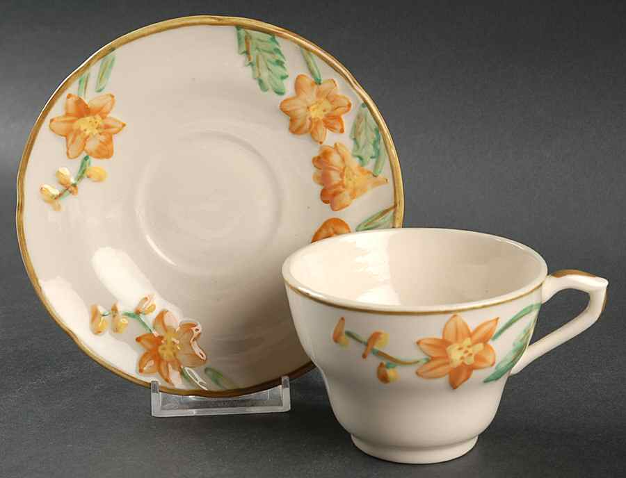 HOW1 Flat Cup & Saucer Set by Hollywood-1